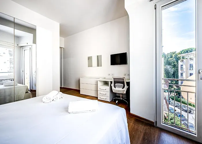 Euclide Luxury Place דירה